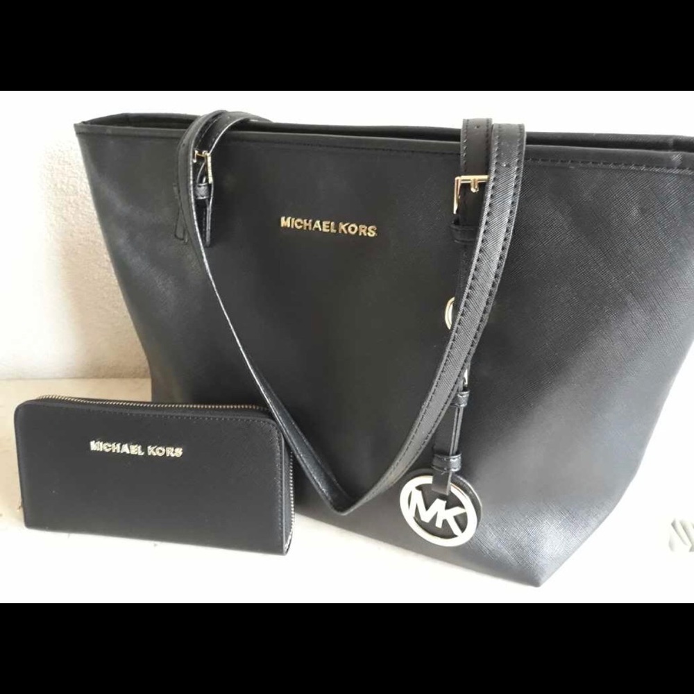 Michael Kors Tote